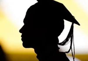 فراخوان معرفی دانشجویان زرتشتی پذیرفته شده در دانشگاه